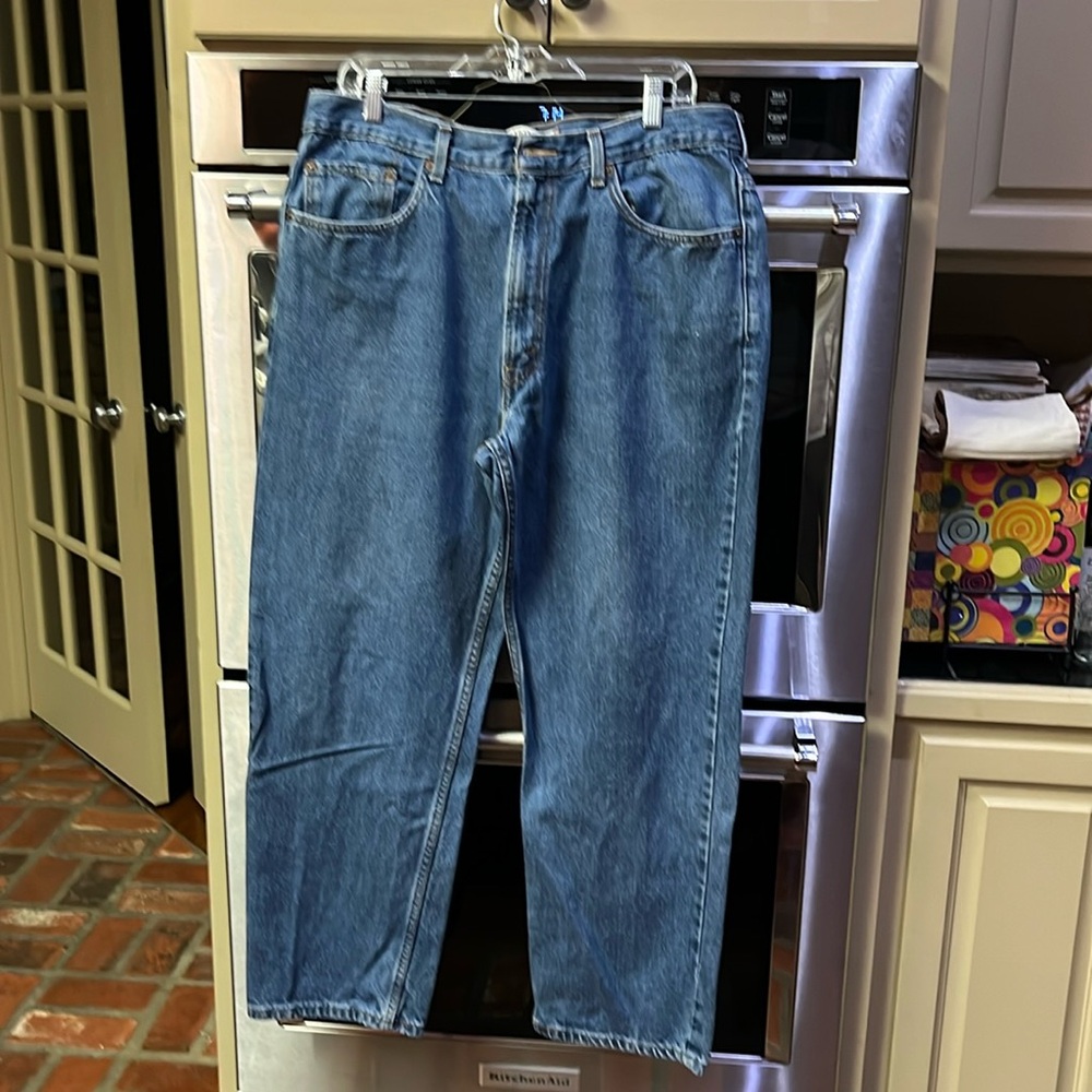 Levi’s blue jeans 550 38 X 30